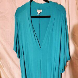 Womens plus size short sleeve tunic